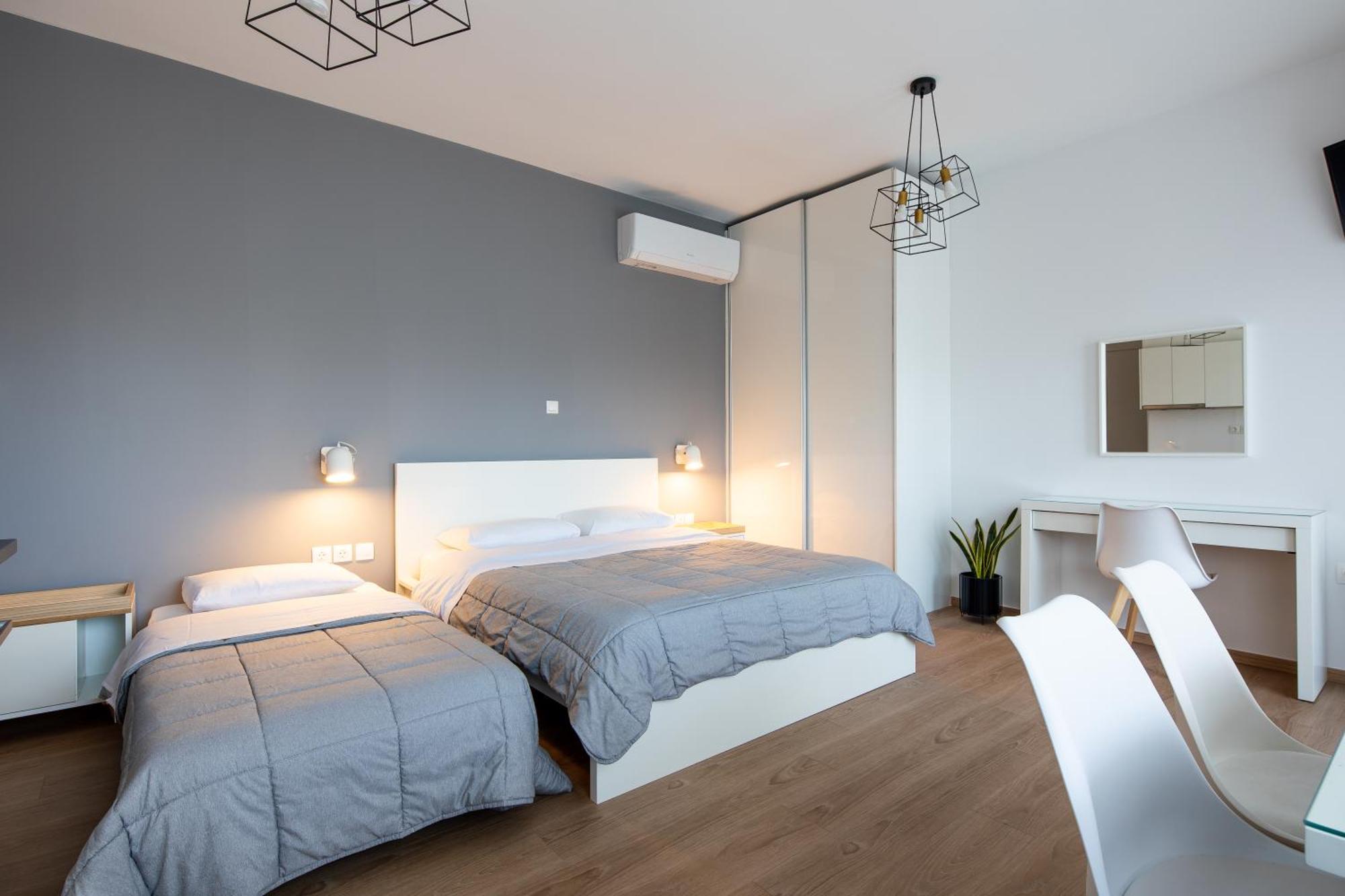 Boutique Near Airport Апартаменты *