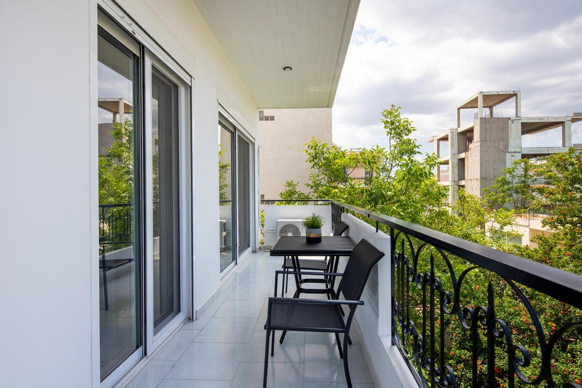 Boutique Near Airport Апартаменты Паллини